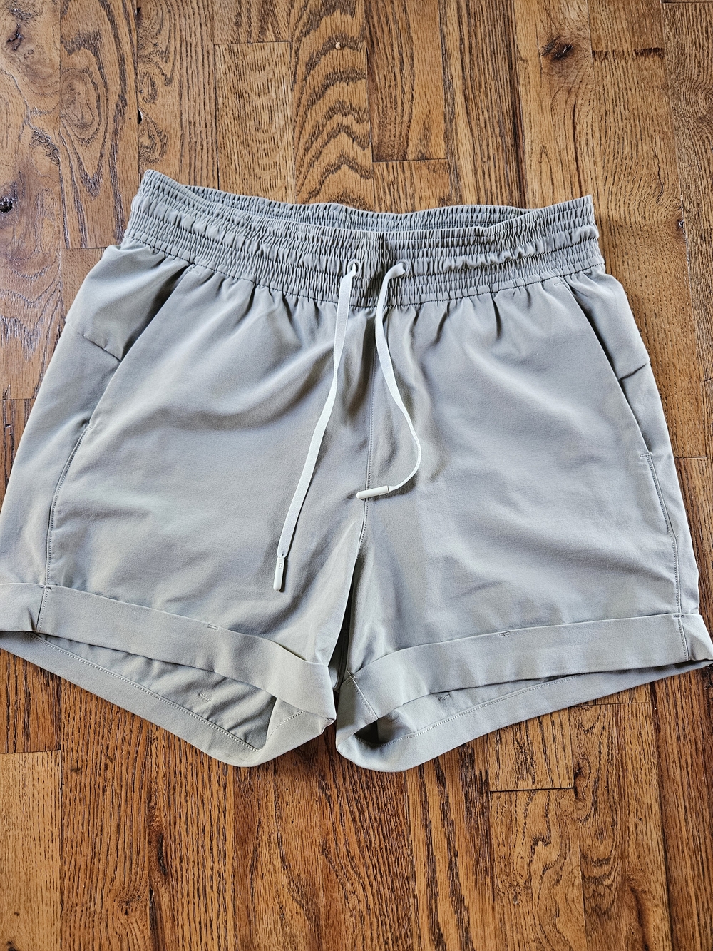 Lululemon Shorts 3” Sea Moss